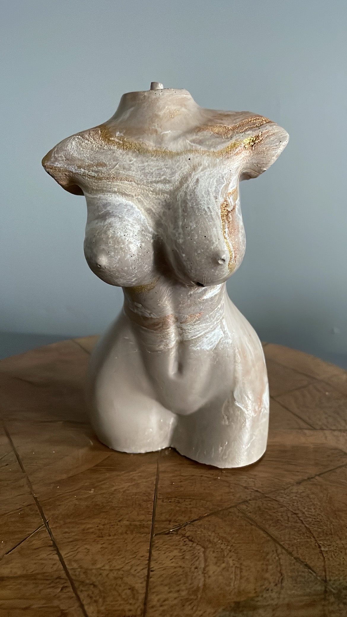 All Shades of Beautiful Sculptures